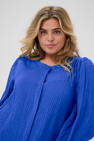 Chemisier 'Lisana' KAFFE CURVE en bleu