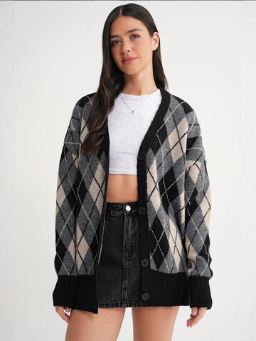 MixRay Knit Cardigan in Black