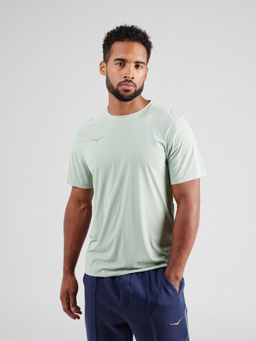 Maglia funzionale 'AIROLITE' di HOKA in verde: frontale