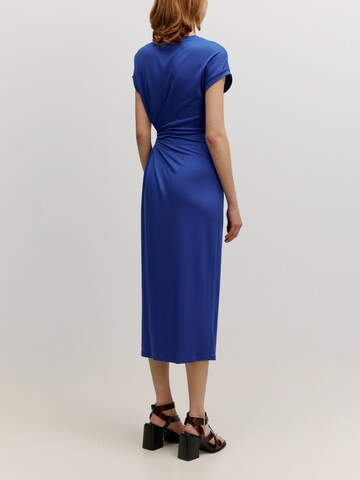Robe d’été 'Milla' EDITED en bleu