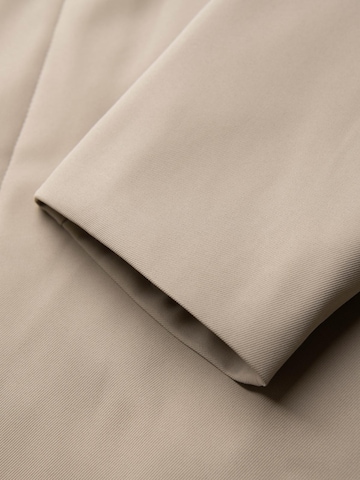 Ombre Tussenjas in Beige