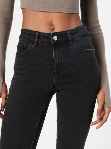 Lindex Slimfit Jeans 'Alba' in Schwarz