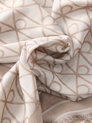 Calvin Klein - Chal en marrón