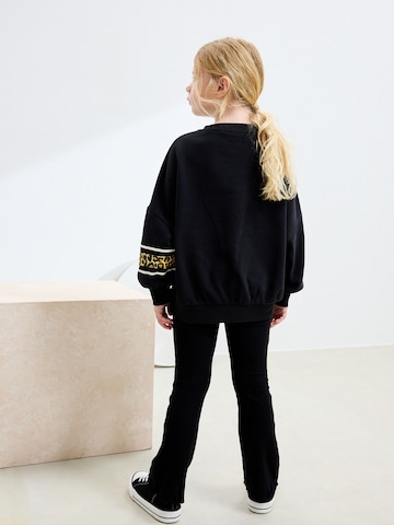 Next Sweatshirt in Mixed colours