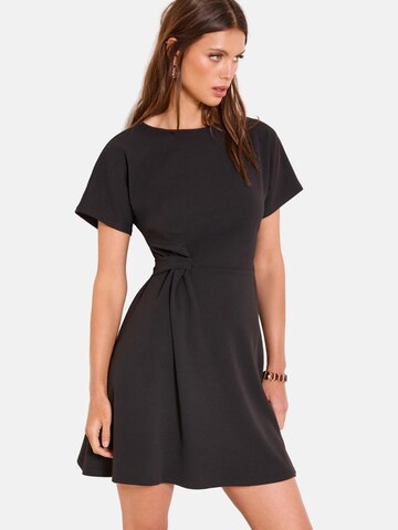 Lipsy Dress in Black: front