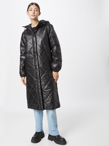 Global Funk Winter Coat in Black: front