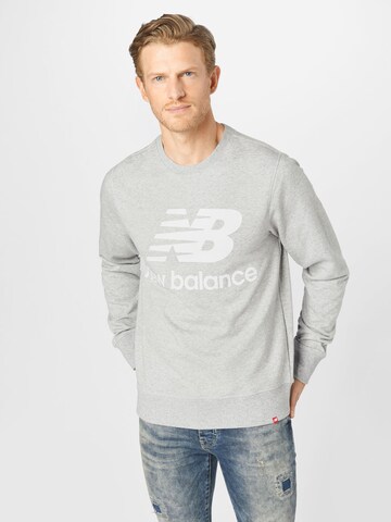 Bluză de molton de la new balance pe gri: față