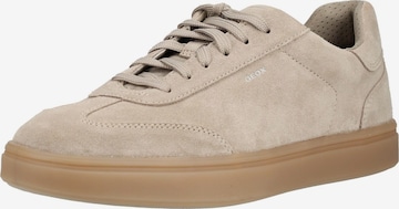 Baskets basses GEOX en beige : devant