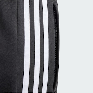 ADIDAS SPORTSWEARregular Sportske hlače 'Tiro' - crna boja