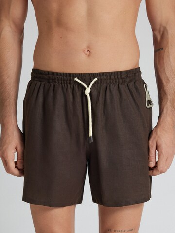 IUMAN Intimissimi Swim Trunks in Brown: front