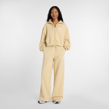 new balance Joggingpak in Beige: voorkant