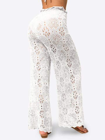 Imily Bela Wide leg Trousers in White: back