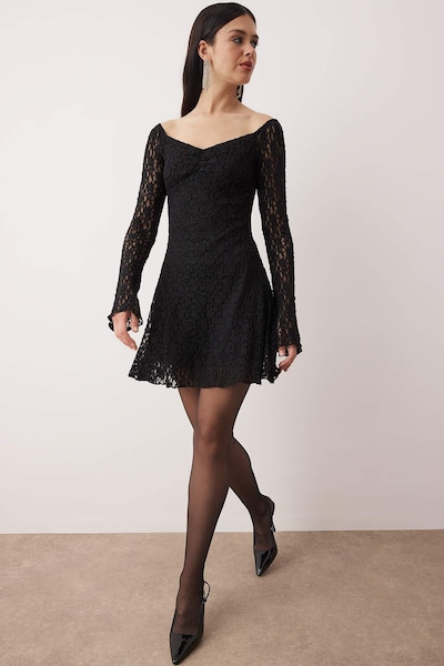 Trendyol Vestido en 36 en negro, Vista del producto