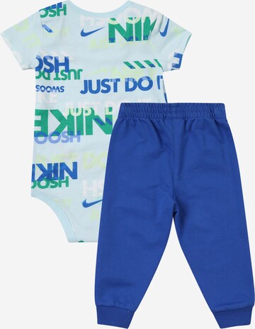 Nike Sportswear Set 'PLAYFUL' in Blau