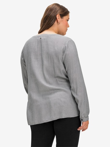 SHEEGO Tunic in Grey