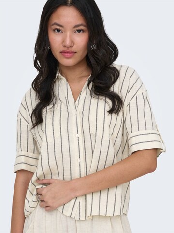 ONLY Pusero 'ONLTIZANA' värissä harmaa