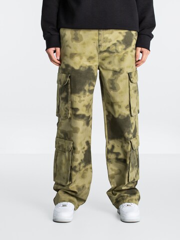 Pegador Loose fit Cargo Pants ' Harmon' in Green: front