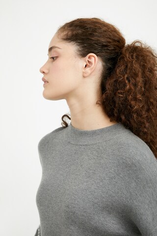 Finn Flare Pullover 'Basic' in Grau