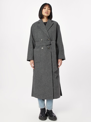 Manteau mi-saison Monki en gris : devant