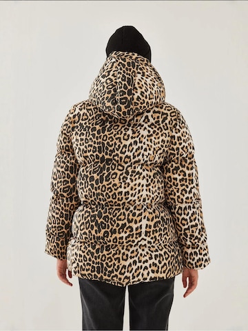 Bianco Lucci Jacke in Beige