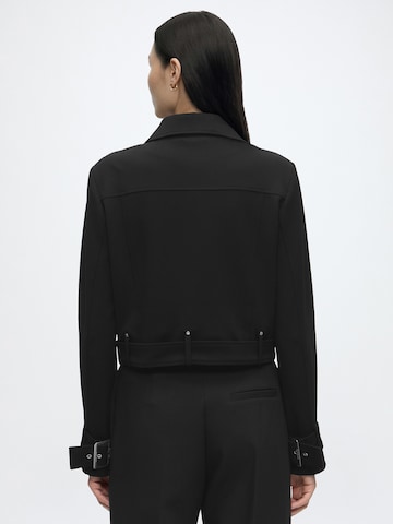 GUESS Átmeneti dzseki 'CLAUDIE' - fekete