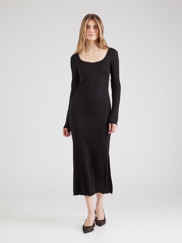 Abito in maglia 'PCIRIS' di PIECES in nero: frontale