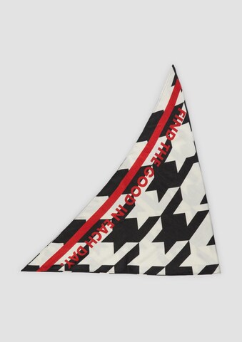 s.Oliver Schal in Schwarz