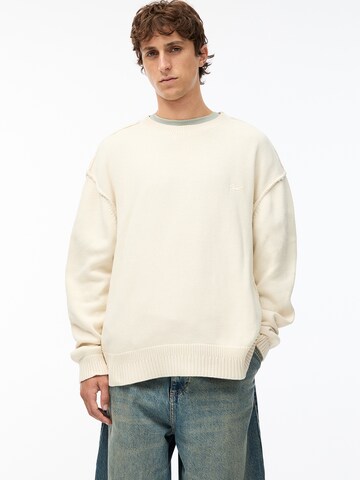 Pull&Bear Sveter - Biela: predná strana