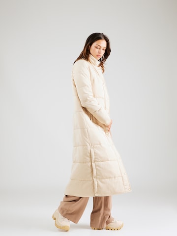 SISTERS POINT Χειμερινό παλτό 'DUSTY' σε λευκό