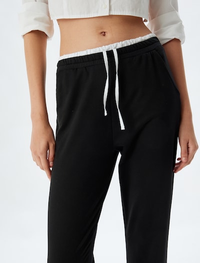 Koton Broek in de kleur Zwart, Productweergave