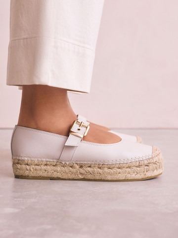 balta Next Espadrilės