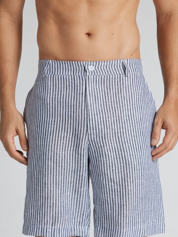 IUMAN Intimissimi Loose fit Pants in Blue: front