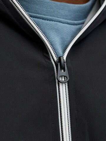Jack & Jones Plus Преходно яке 'JJJake' в черно