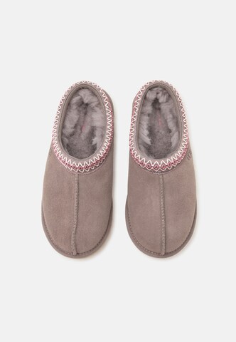 UGG Шлепанцы 'Tasman II' в Серый