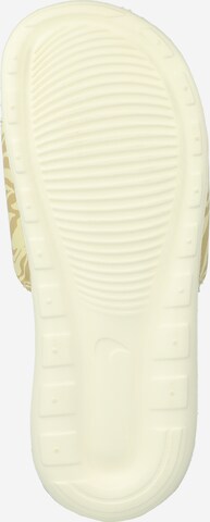 Nike SportswearNatikače s potpeticom 'VICTORI ONE SLIDE PRINT' - bijela boja
