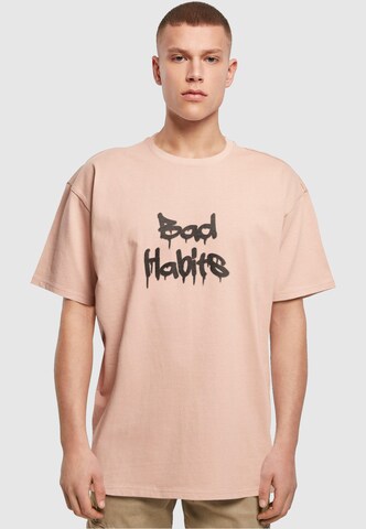Merchcode T-Shirt 'Bad Habits' in Pink: predná strana