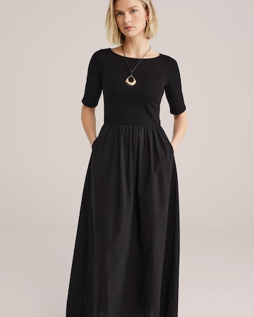 WE Fashion Kleid in Schwarz