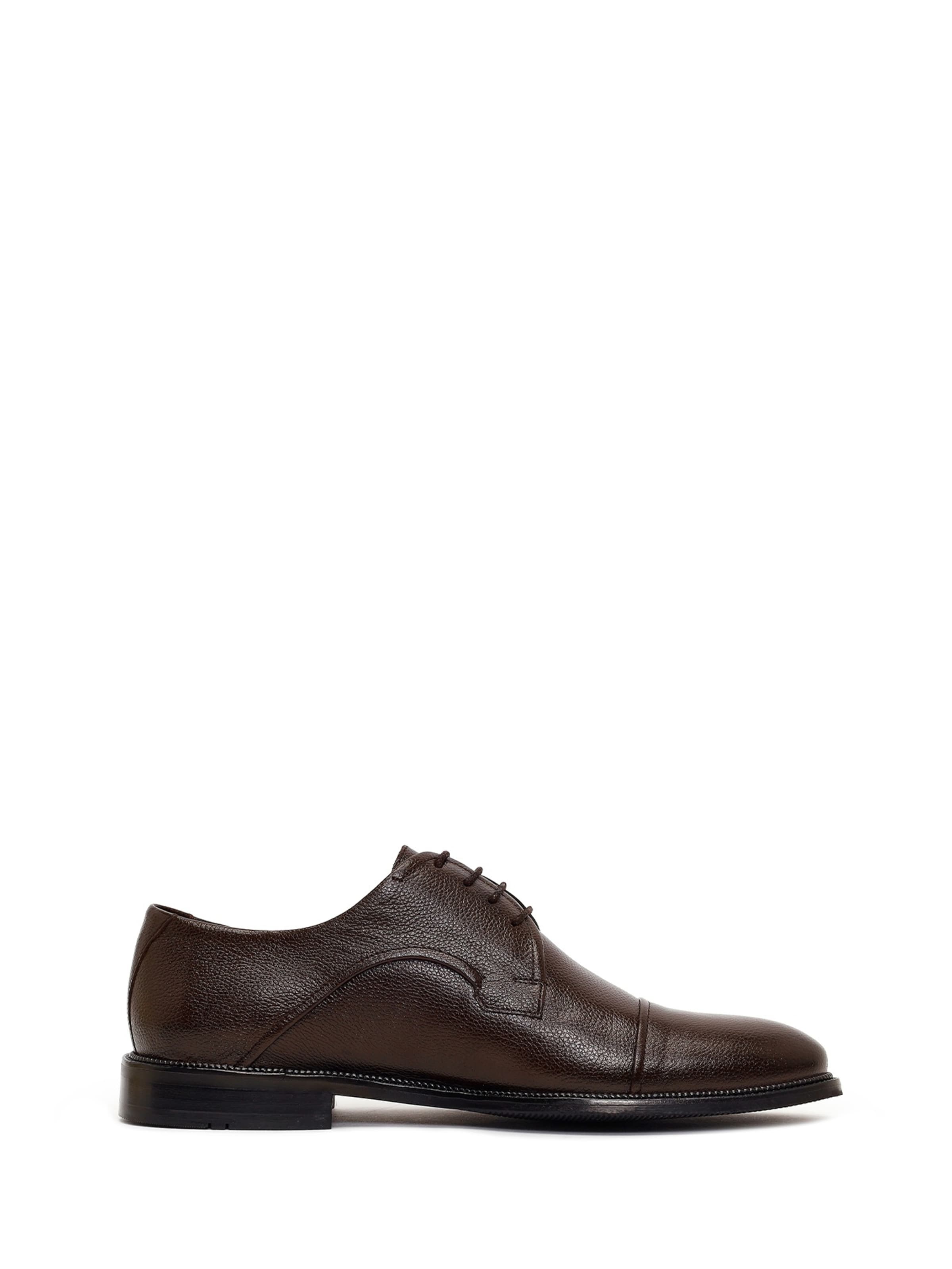 Scarpa stringata di Derimod in marrone