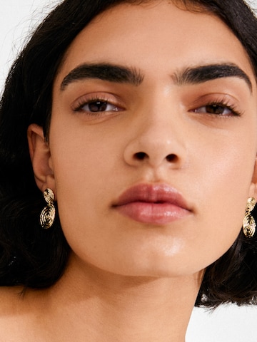 Pilgrim Náušnice 'Air' – zlatá