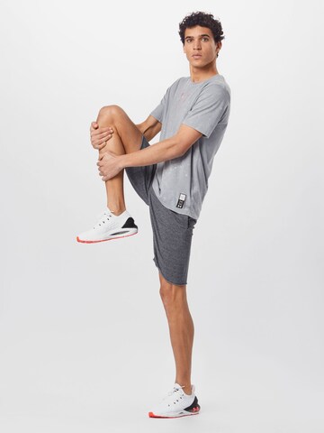 UNDER ARMOUR Regular Sportshorts 'Rival Terry' in Grau