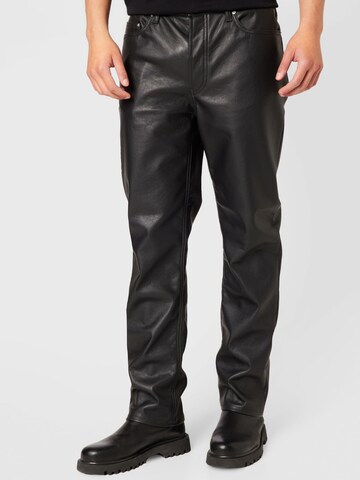 Won Hundred Regular Trousers 'Bill' in Black: front