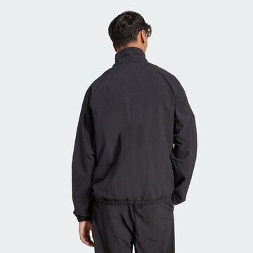 ADIDAS SPORTSWEAR Спортивная куртка 'Essential' в Черный