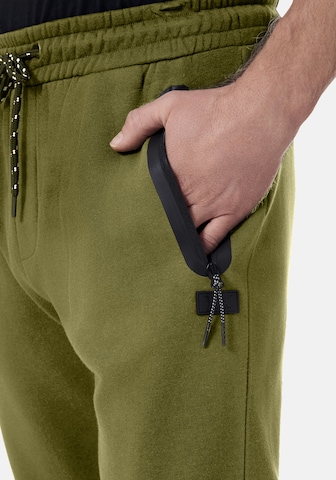 Effilé Pantalon 'James' Hero en vert