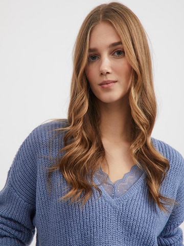 VILA Sweater 'Glacy' in Blue