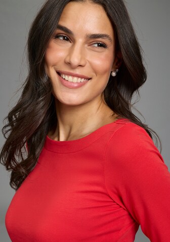 LAURA SCOTT Shirt in Blue