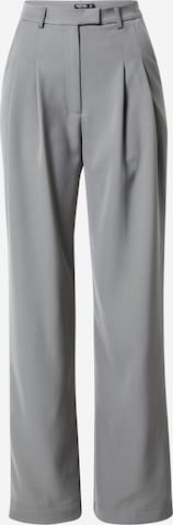 Nasty Gal Wide leg Pleat-Front Pants in Grey: front