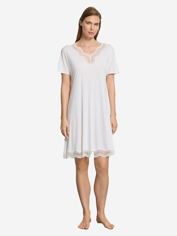 Hanro Nightgown 'Cira' in White