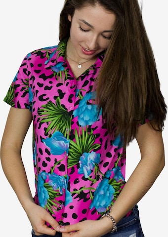 King Kameha Blouse 'Leopard Flowers' in Pink: front