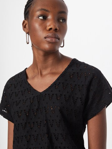 b.young Shirt 'TANVI' in Black