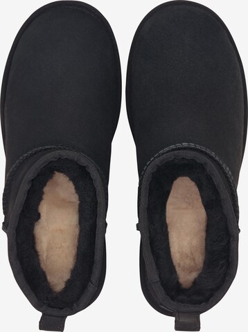 UGG Hócsizmák 'Classic Ultra Mini' - fekete